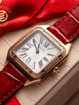 Đồng Hồ Cartier Santos 35mm Mặt Trắng Vỏ Mạ Vàng Hồng Đính Đá Rep 1:1