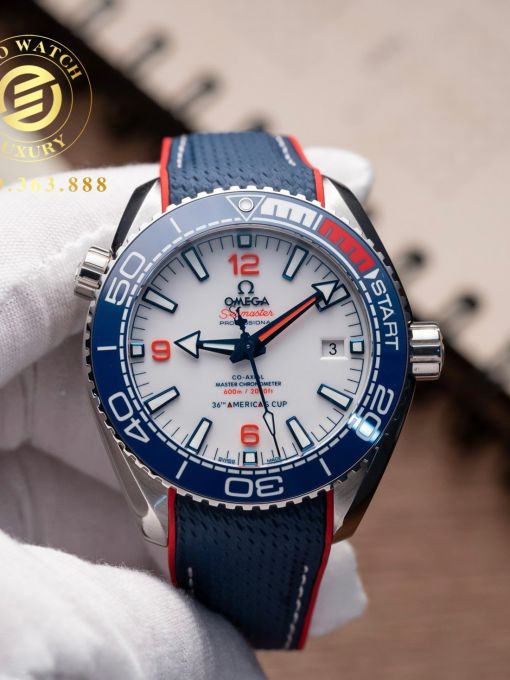 Đồng Hồ: Omega Seamaster Planet Ocean 600M Co-Axial Master Chronometer 43.5mm Vỏ Trắng Mặt Trắng Rep 1:1