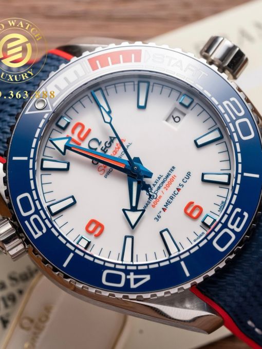 Đồng Hồ: Omega Seamaster Planet Ocean 600M Co-Axial Master Chronometer 43.5mm Vỏ Trắng Mặt Trắng Rep 1:1