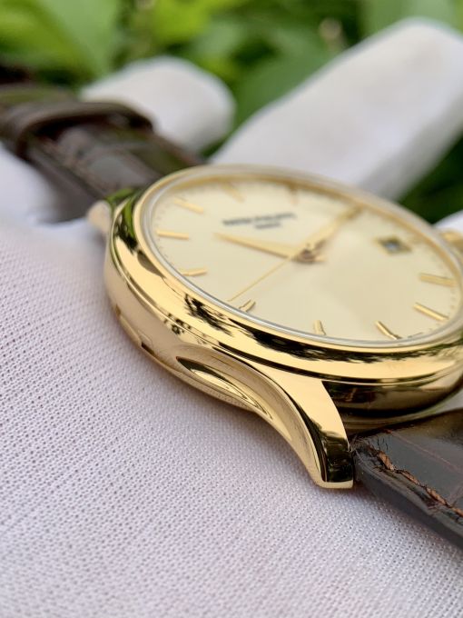 Đồng Hồ Patek Philippe Calatrava 5296G-010 Replica 1:1 King Gold 