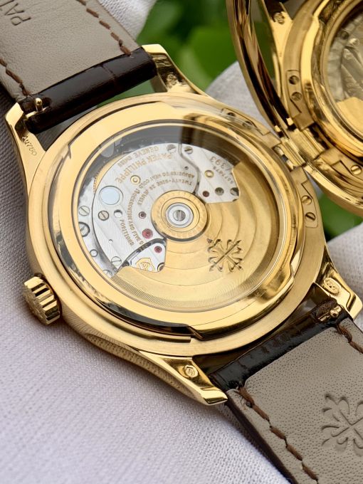 Đồng Hồ Patek Philippe Calatrava 5296G-010 Replica 1:1 King Gold 