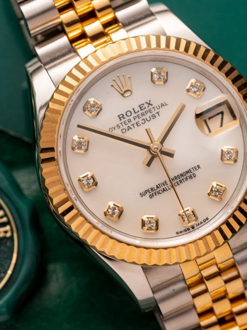 Đồng Hồ: Rolex Datejust 31mm 278273 Demi Vàng Mặt Số Khảm Trai