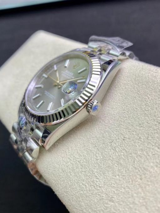 Đồng Hồ Rolex Datejust 126334 41mm Vỏ Trắng Mặt Xám Chải Tia Bản Rep 1:1