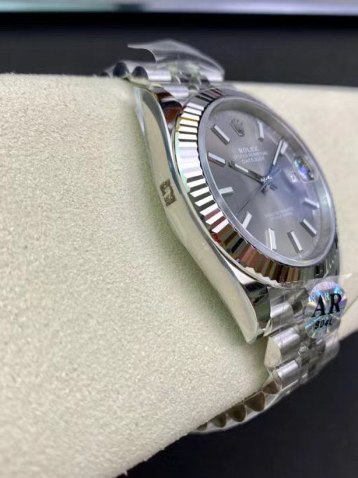 Đồng Hồ Rolex Datejust 126334 41mm Vỏ Trắng Mặt Xám Chải Tia Bản Rep 1:1