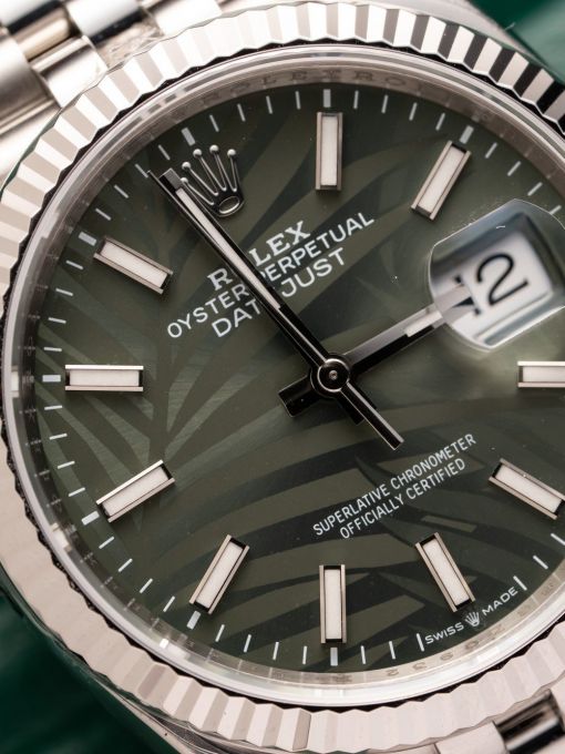 Đồng Hồ: Rolex Datejust 126234 36mm Mặt Số Lá Cọ 