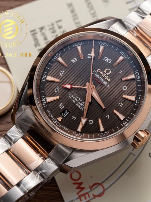 Đồng Hồ: Omega Seamaster Aqua-Terra 43MM Demi Vàng Hồng Chocolate Kim GMT Rep 1:1