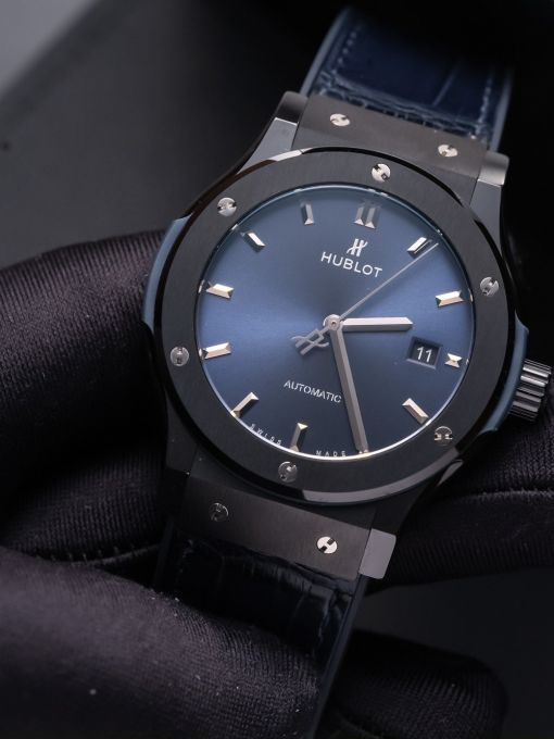 Hublot Classic Fusion Ceramic Blue 42MM Vỏ Ceramic Mặt Xanh Navy Rep 1:1