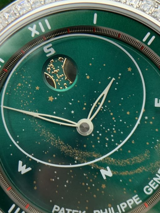 Đồng Hồ PATEK Philippe Giải Ngân Hà Green Replica 1:1 (Cả Giải Ngân Hà Thu Nhỏ)