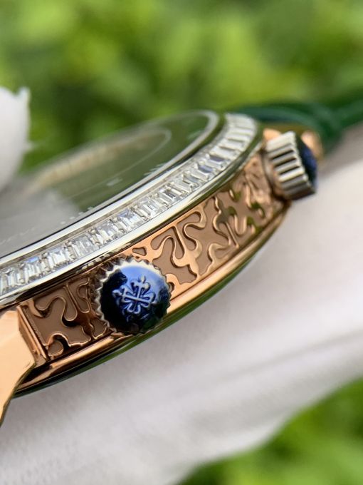 Đồng Hồ PATEK Philippe Giải Ngân Hà Green Replica 1:1 (Cả Giải Ngân Hà Thu Nhỏ)