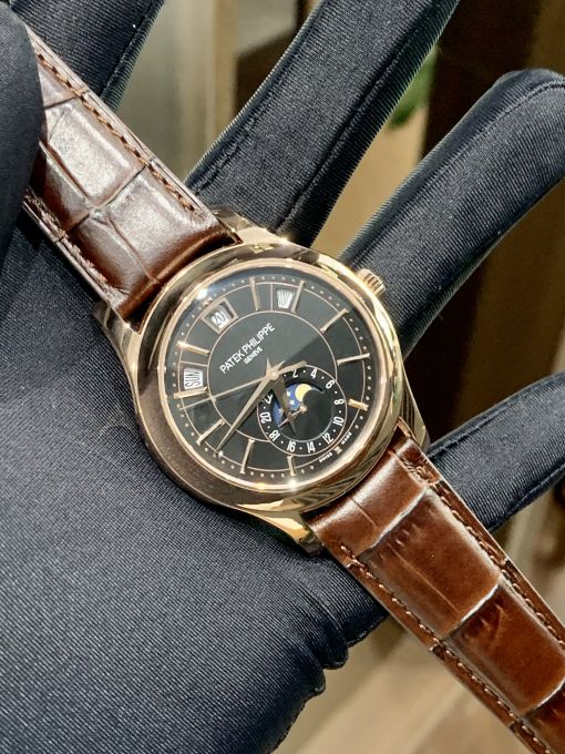 Đồng Hồ Patek philippe 5205r Rose Gold Mặt Số Đen Mạ Vàng Rep 1:1