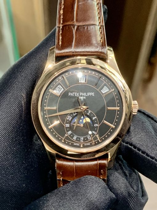 Đồng Hồ Patek philippe 5205r Rose Gold Mặt Số Đen Mạ Vàng Rep 1:1