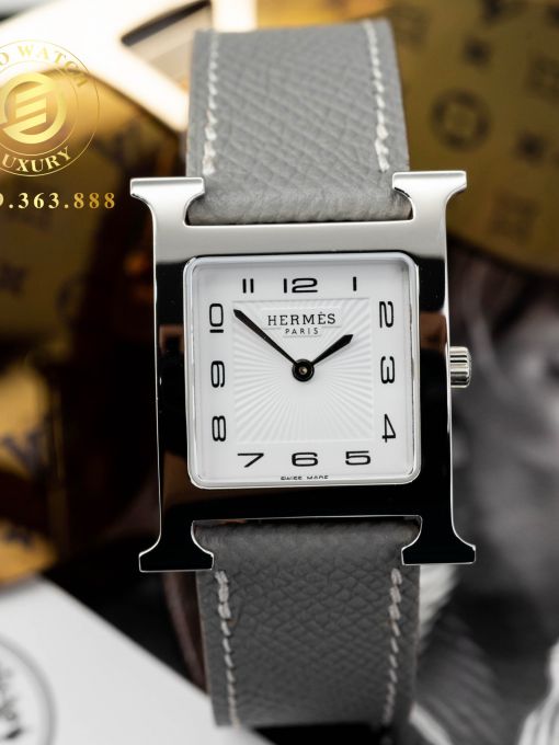 Đồng Hồ: Hermes Heure H Ladies 26x26MM Vỏ Trơn Mặt Trắng Máy Pin Rep 1:1