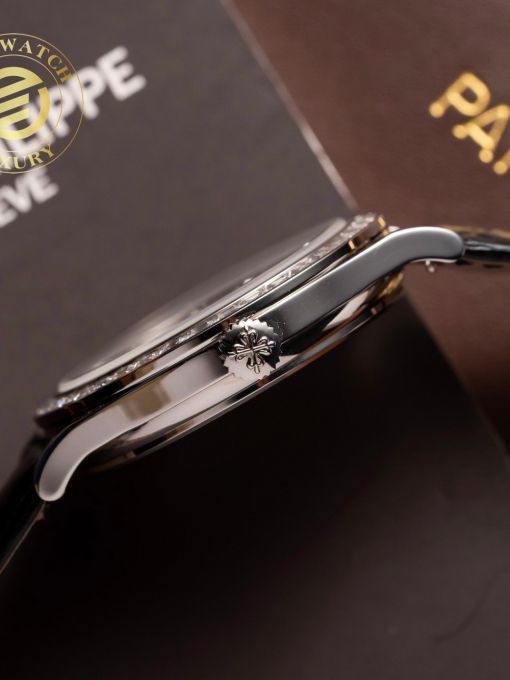 Đồng Hồ Patek Philippe Calatrava 5297 39mm Mặt Số Đen Viền Đá Baguette Rep 1:1