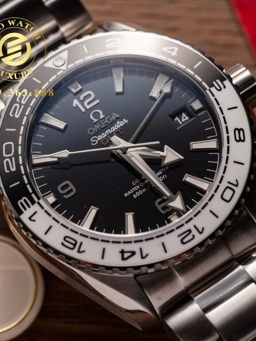 Đồng Hồ: Omega Seamaster Planet Ocean 600M GMT Co-Axial Master Chronometer 215.30.44.22.01.001 Rep 1:1