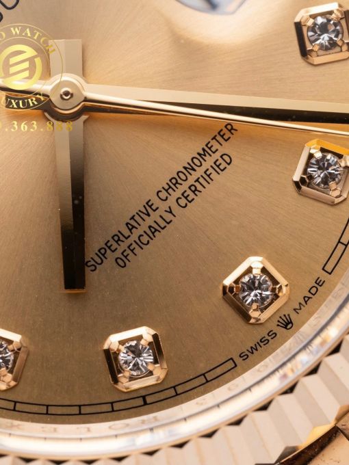 Đồng Hồ: Rolex Datejust 126233 Bọc Vàng Cọc Số Vàng Chải Tia 1:1