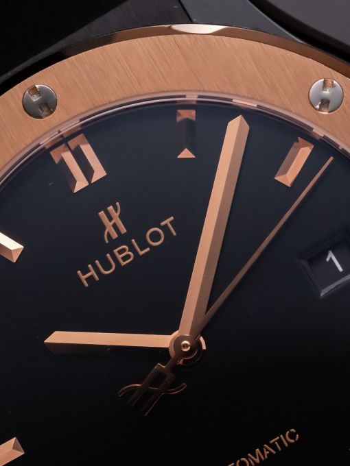 Hublot Classic Fusion 42mm Vỏ Ceramic Niềng Vàng Hồng Rep 1:1