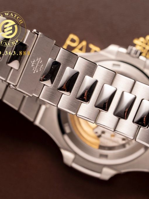 Đồng Hồ: Patek Philippe Nautilus 5711 Mặt Số Green Rep 1:1