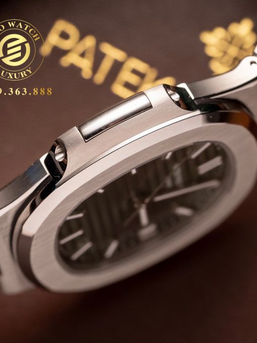 Đồng Hồ: Patek Philippe Nautilus 5711 Mặt Số Green Rep 1:1