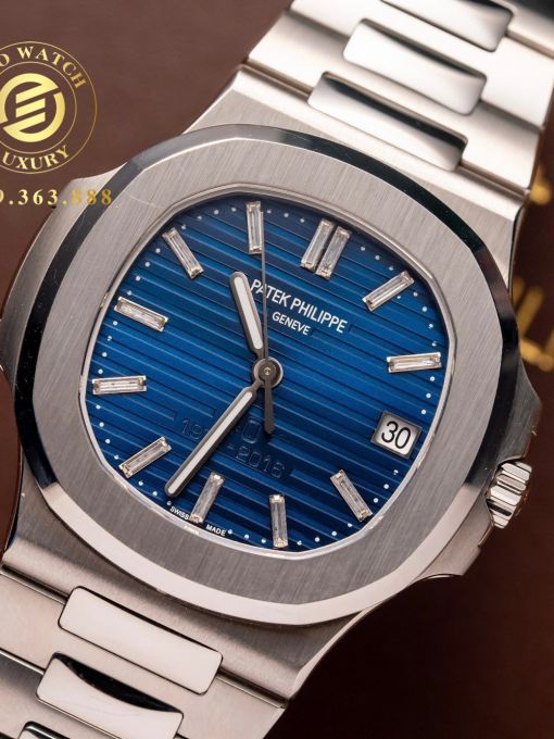 Đồng Hồ: Patek Philippe Nautilus 5711 Phiên Bản Kỉ Niệm 50 Năm 