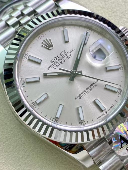 Đồng Hồ Rolex Datejust 126334 41mm Vỏ Trắng Trắng Cọc Dạ Quang Rep 1:1