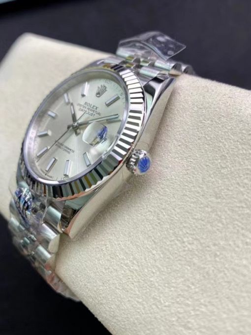 Đồng Hồ Rolex Datejust 126334 41mm Vỏ Trắng Trắng Cọc Dạ Quang Rep 1:1