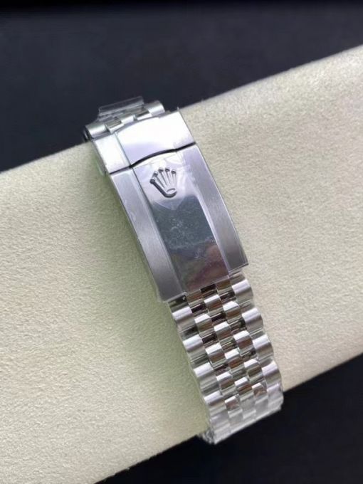 Đồng Hồ Rolex Datejust 126334 41mm Vỏ Trắng Trắng Cọc Dạ Quang Rep 1:1