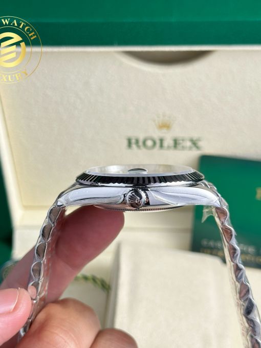 Đồng Hồ: Rolex Datejust 126334 41mm cọc số la mã Rep 1:1 Loại máy: Máy cơ tự động