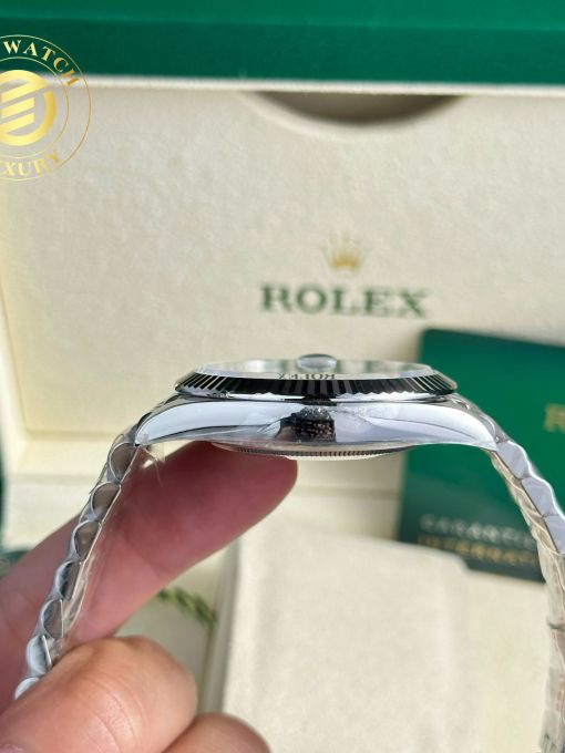 Đồng Hồ: Rolex Datejust 126334 41mm cọc số la mã Rep 1:1 Loại máy: Máy cơ tự động