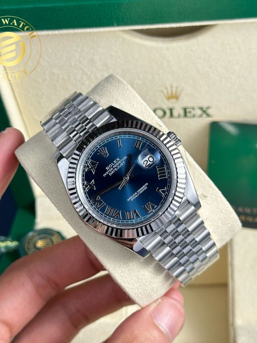 Đồng Hồ: Rolex Datejust 126334 41mm cọc số la mã Rep 1:1 Loại máy: Máy cơ tự động