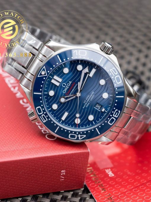 Đồng Hồ: Omega Seamaster Diver 300M 42mm Vỏ trắng Mặt Xanh Replica VS Factory