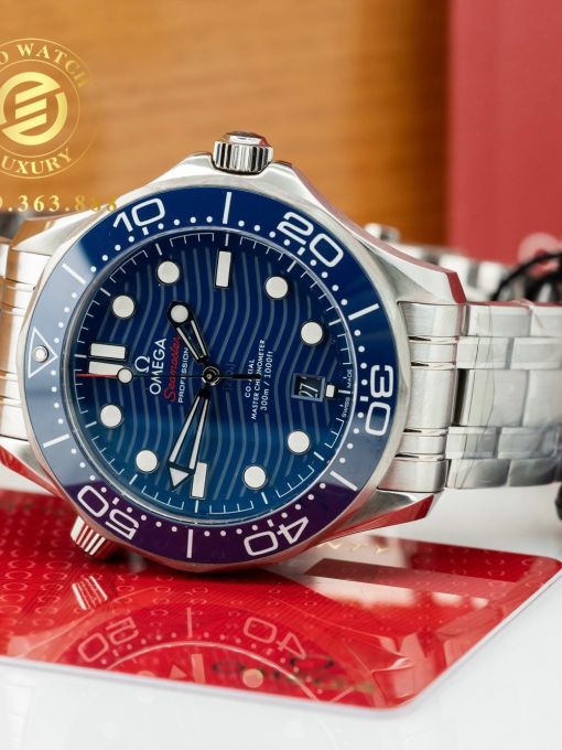 Đồng Hồ: Omega Seamaster Diver 300M 42mm Mặt Xanh Navy Kèm Dây Caosu Nguyên Bản Rep 1:1