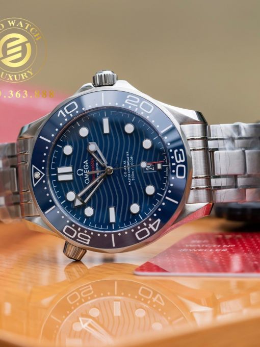 Đồng Hồ: Omega Seamaster Diver 300M 42mm Mặt Xanh Navy Kèm Dây Caosu Nguyên Bản Rep 1:1