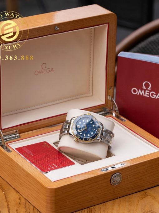 Đồng Hồ: Omega Seamaster Diver 300M 42mm Mặt Xanh Navy Kèm Dây Caosu Nguyên Bản Rep 1:1