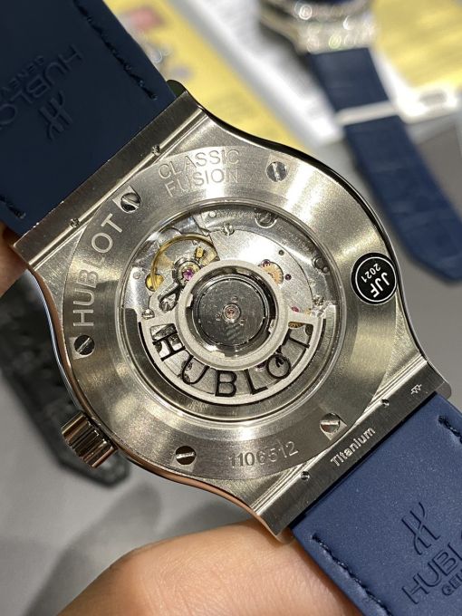 HUBLOT CLASSIC FUSION Titanium Blue Dial New 2022 ( 42mm ) 