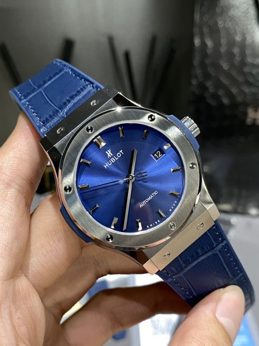 HUBLOT CLASSIC FUSION Titanium Blue Dial New 2022 ( 42mm ) 