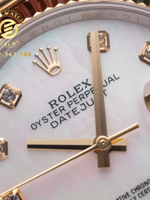 Đồng Hồ: Rolex Datejust 126233 Bọc Vàng Mặt Số Khảm Trai